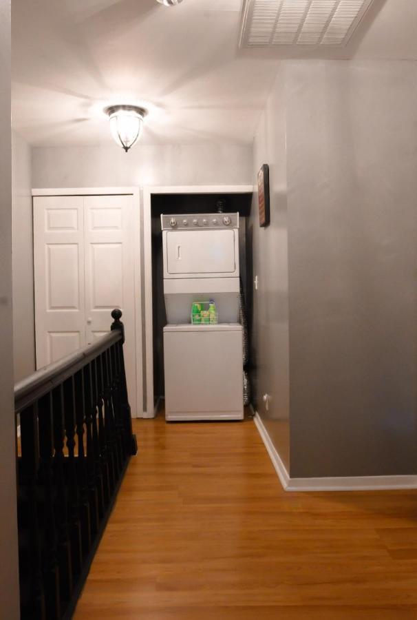 Great 2 Bedroom Condo,Free Parking,Easy Commute. Irvington Extérieur photo